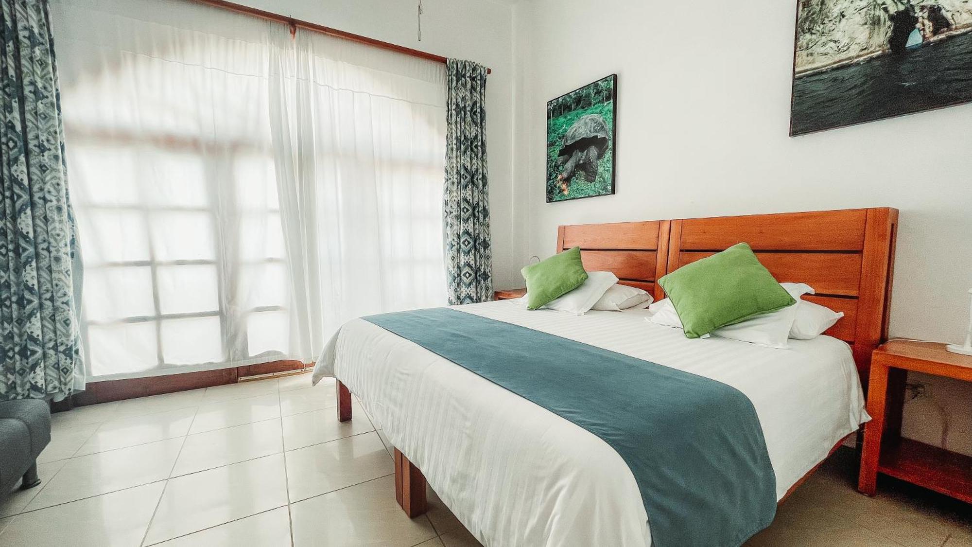 Hotel Albemarle Puerto Villamil Dış mekan fotoğraf